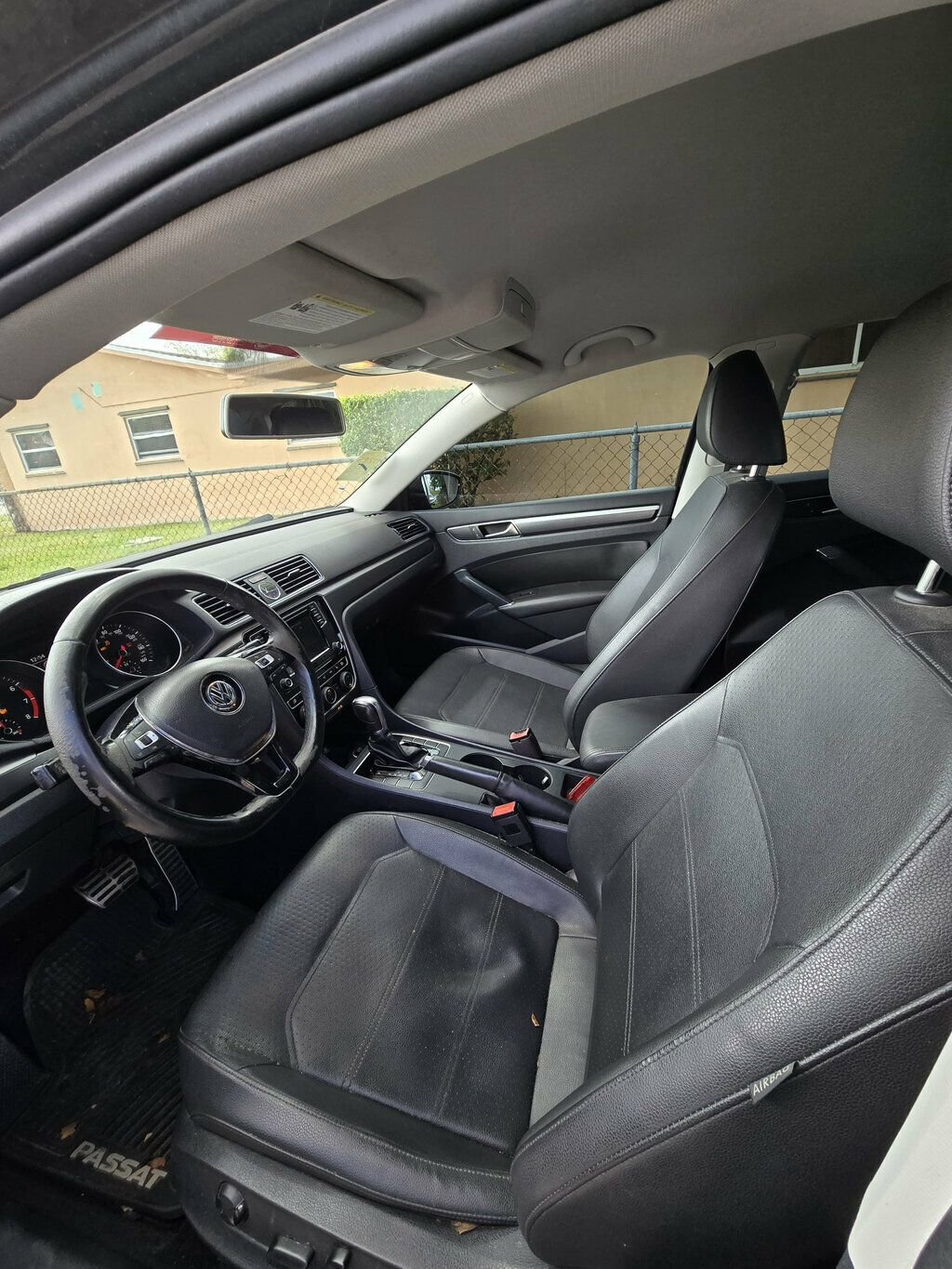 Used 2017 Volkswagen Passat 1.8T R-Line image 12