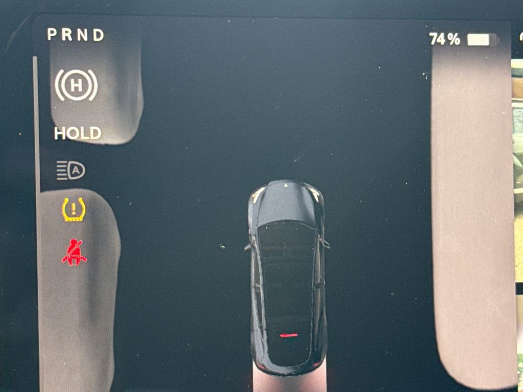 Used 2025 Tesla Model Y Long Range RWD image 30