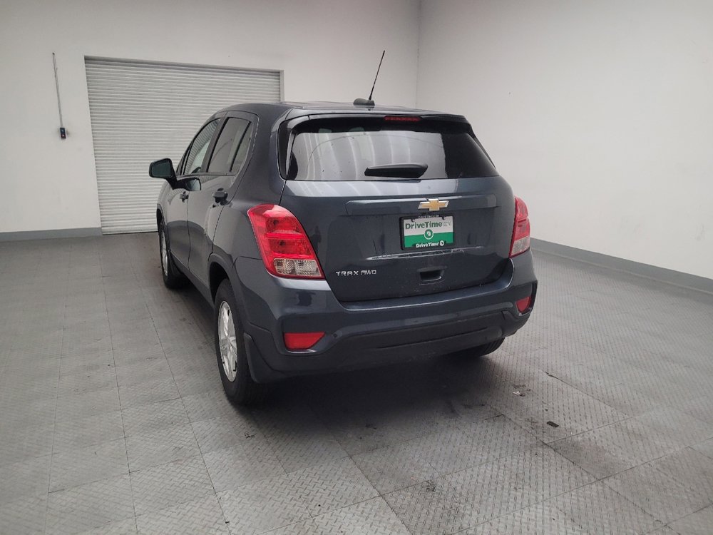 Used 2022 Chevrolet Trax LS w/ Tint and Cruise Package AWD/4WD image 6