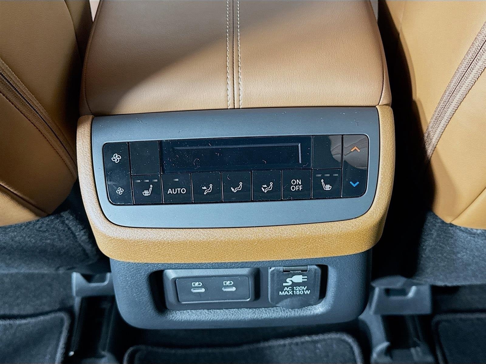New 2026 Nissan Pathfinder Platinum w/ Cargo Package FWD image 25