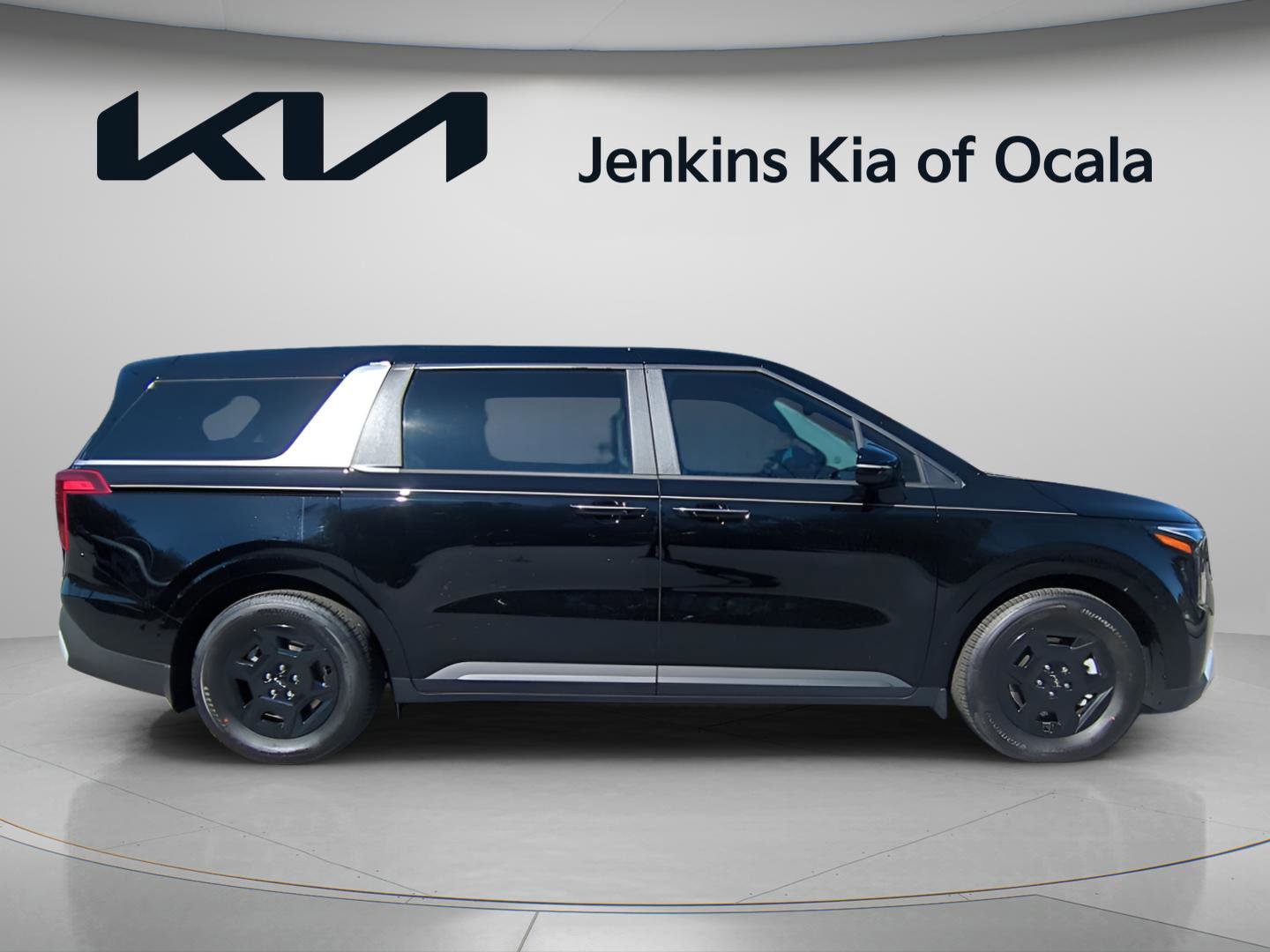 New 2026 Kia Carnival image 2