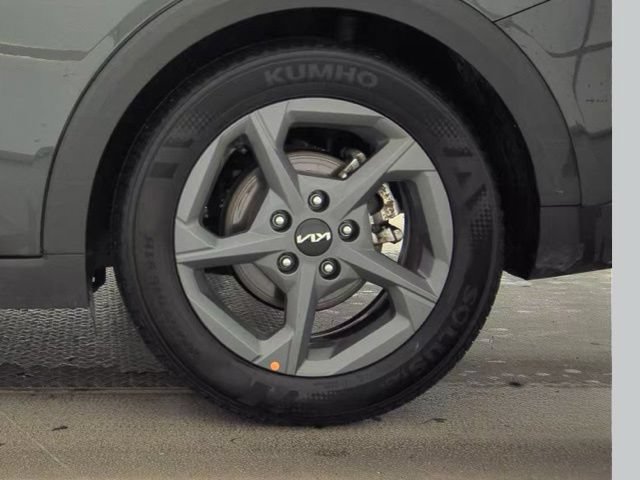 Used 2025 Kia K4 FWD image 19