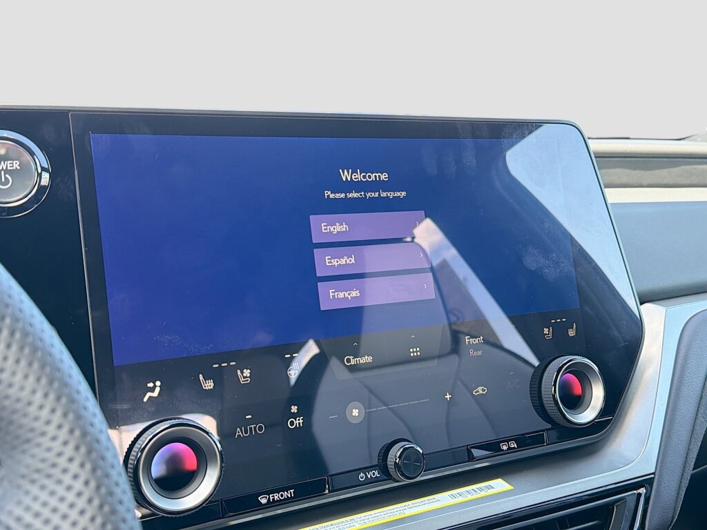 New 2026 Lexus TX 500h AWD image 10