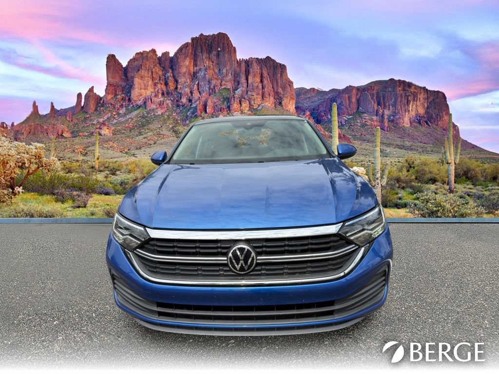 Used 2022 Volkswagen Jetta SE FWD image 6