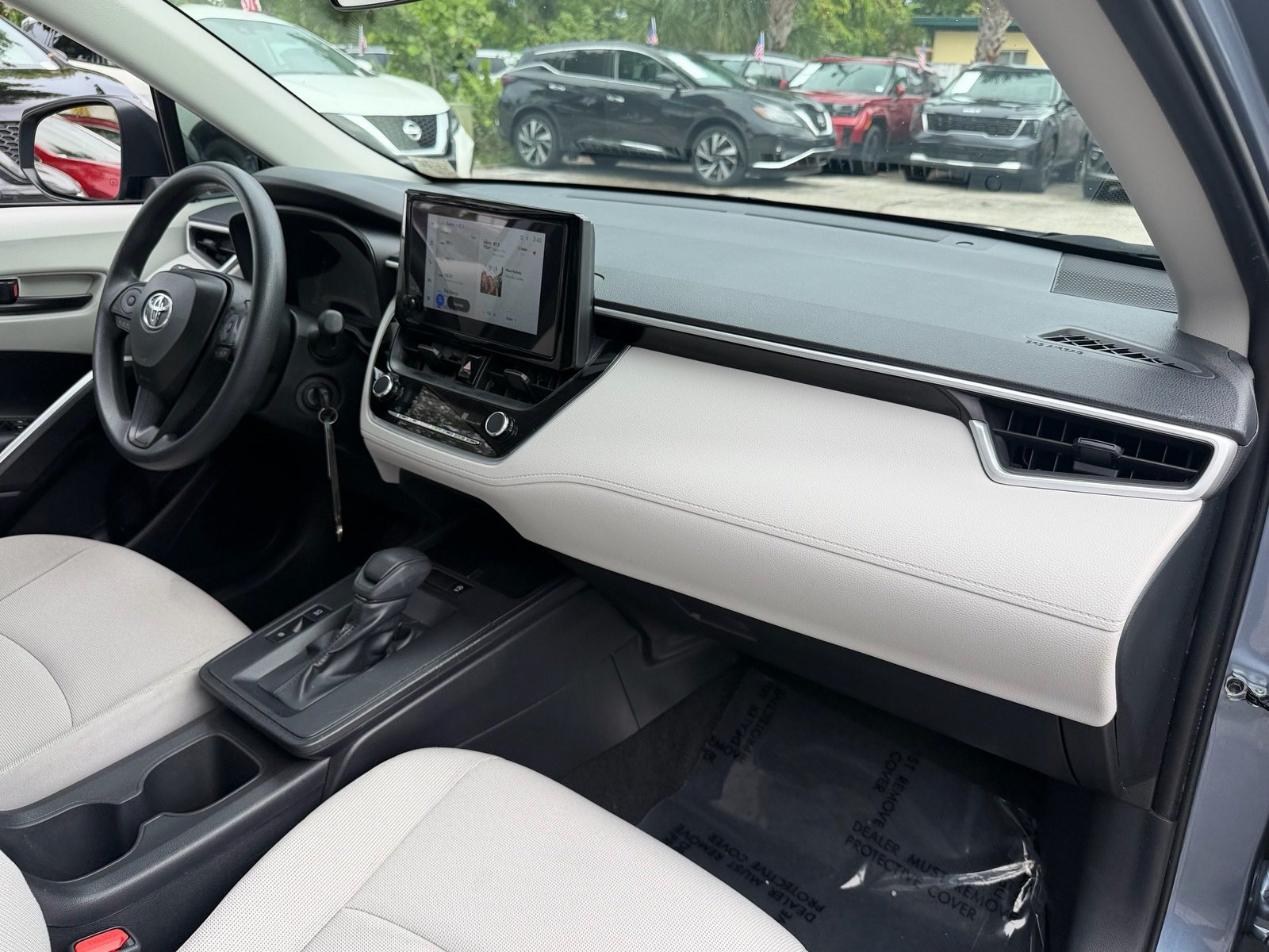 Used 2026 Toyota Corolla Cross L FWD image 17
