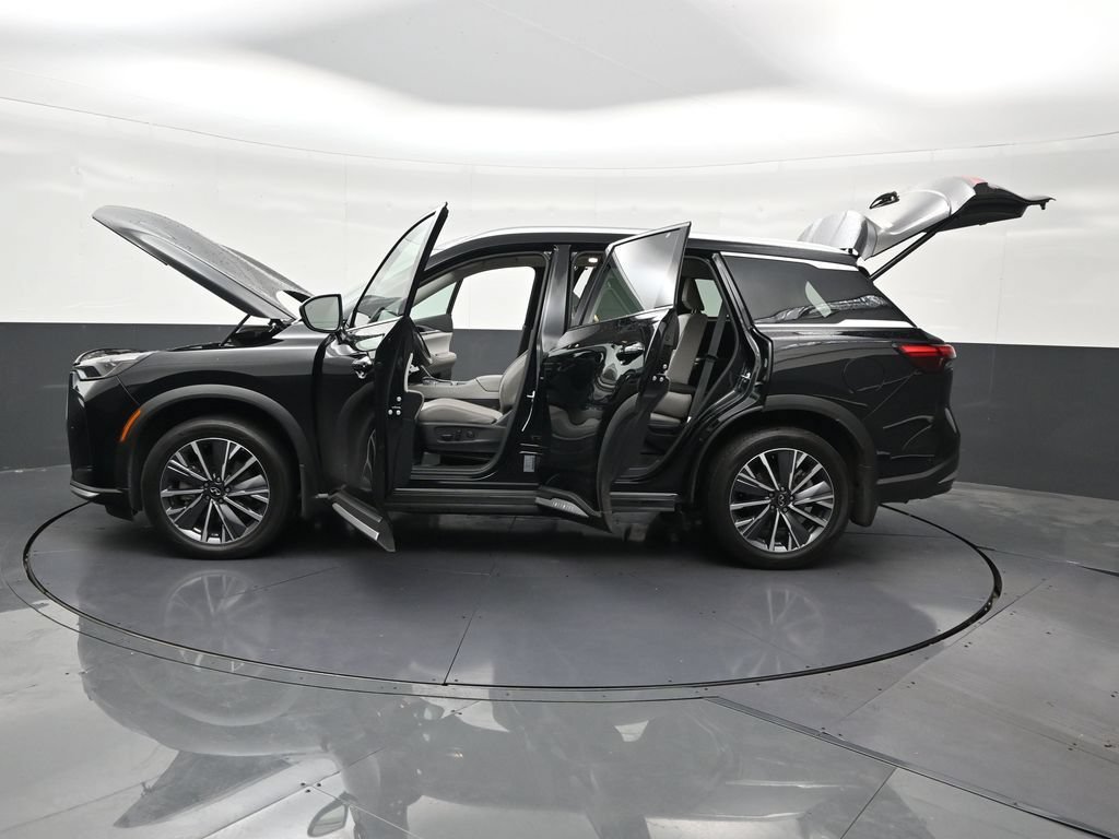 Used 2026 INFINITI QX60 Luxe w/ Cargo Package FWD image 34