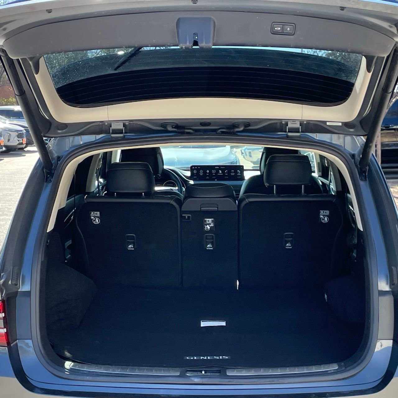 Used 2023 Genesis GV80 3.5T image 25