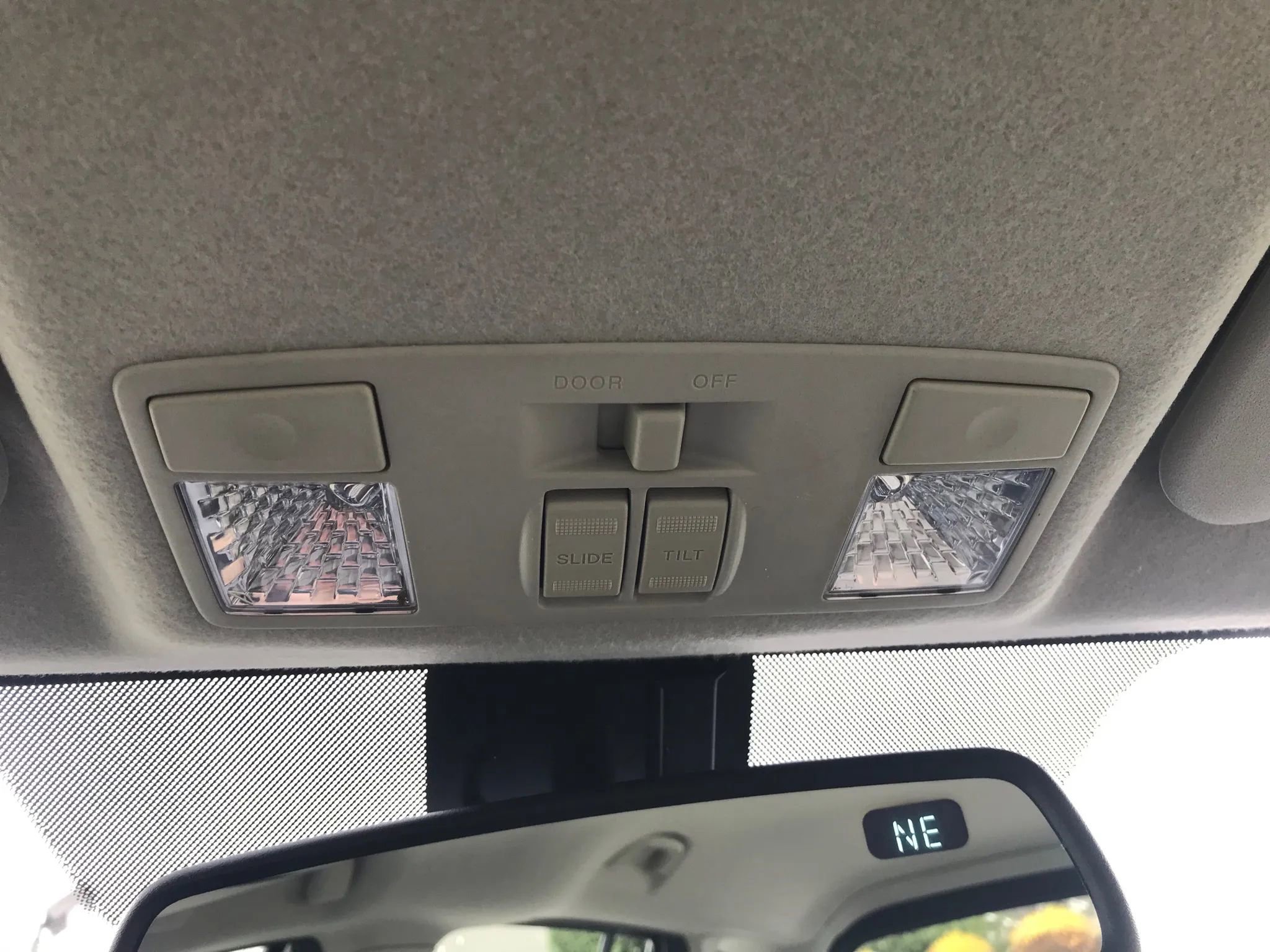 Used 2008 MAZDA MAZDA5 Grand Touring image 29