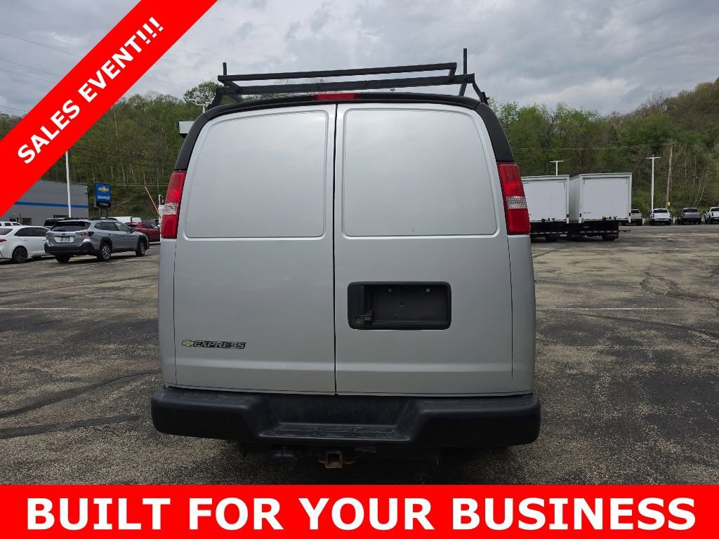 Used 2021 Chevrolet Express 2500 w/ Communications Package RWD image 5