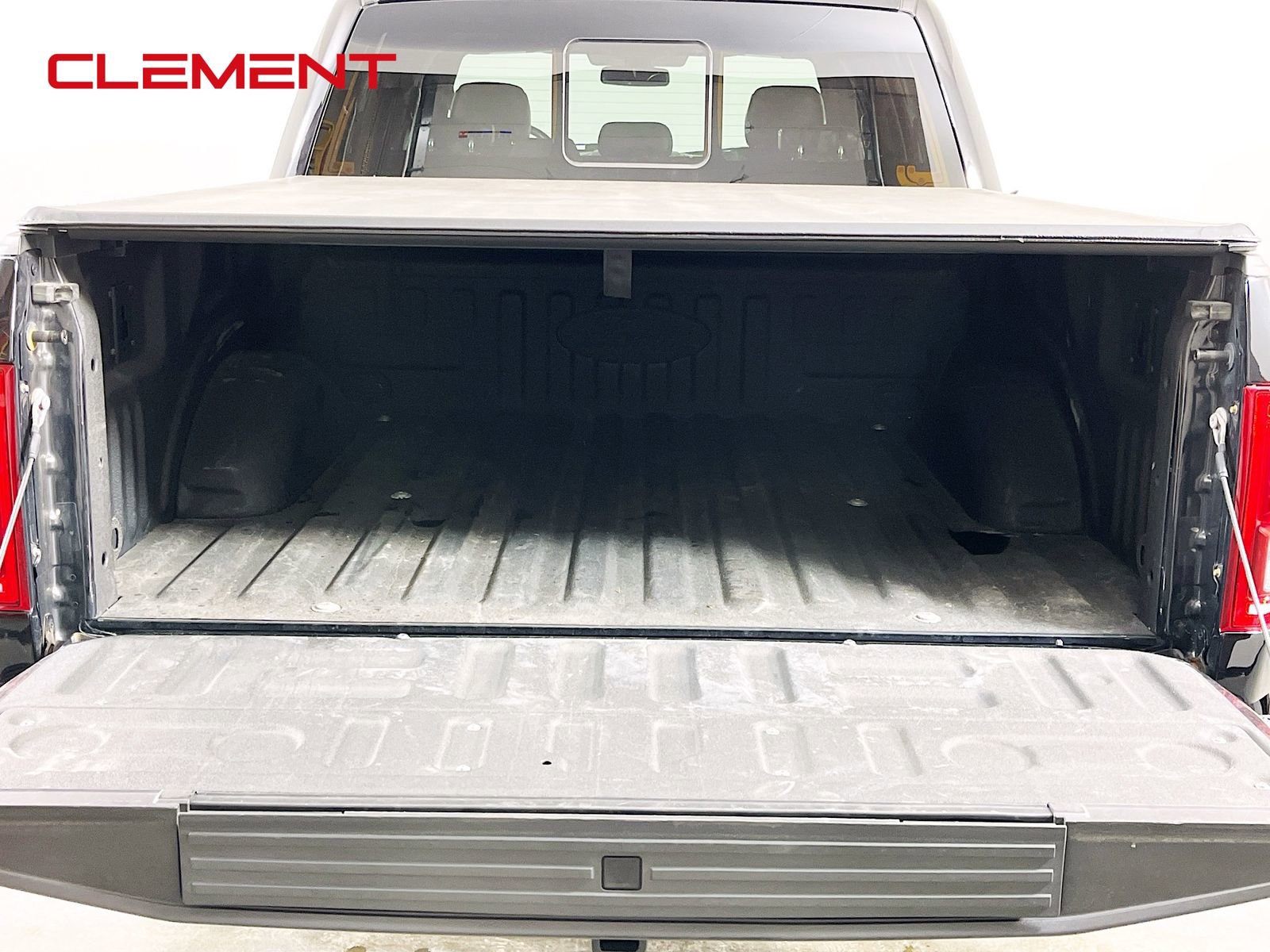 Used 2016 Ford F150 Limited image 10