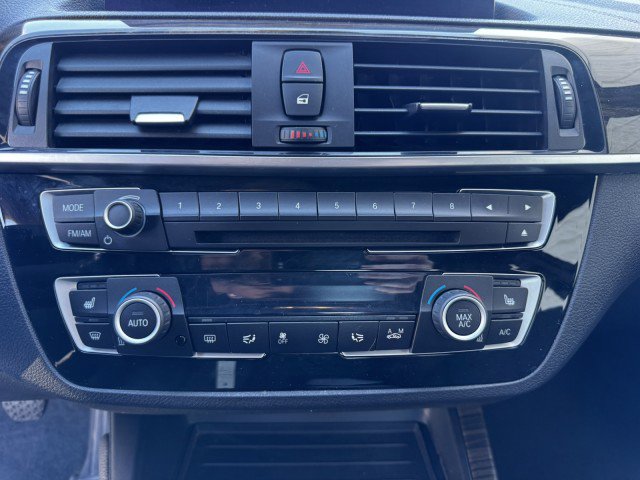 Used 2021 BMW 230i Coupe w/ M Sport Package image 27