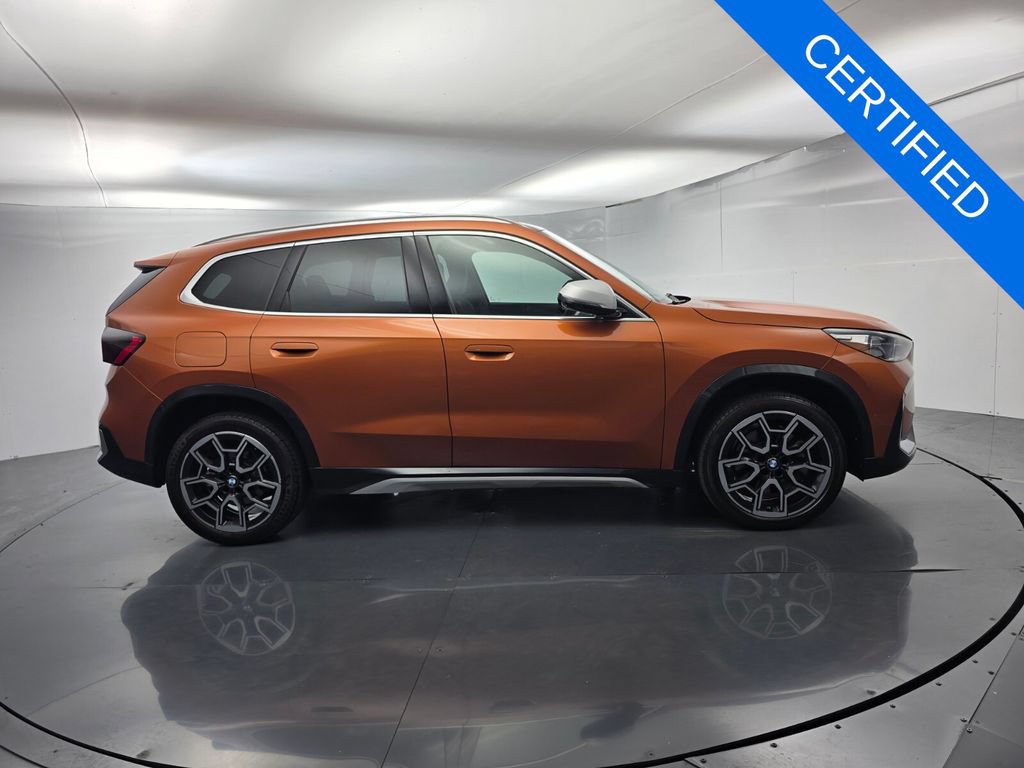 Certified 2023 BMW X1 xDrive28i w/ Premium Package AWD/4WD video 3