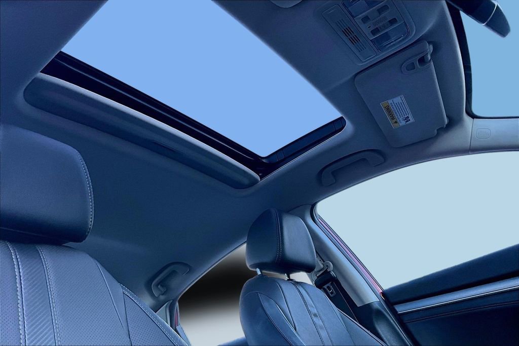 Used 2017 Honda Civic Touring image 26