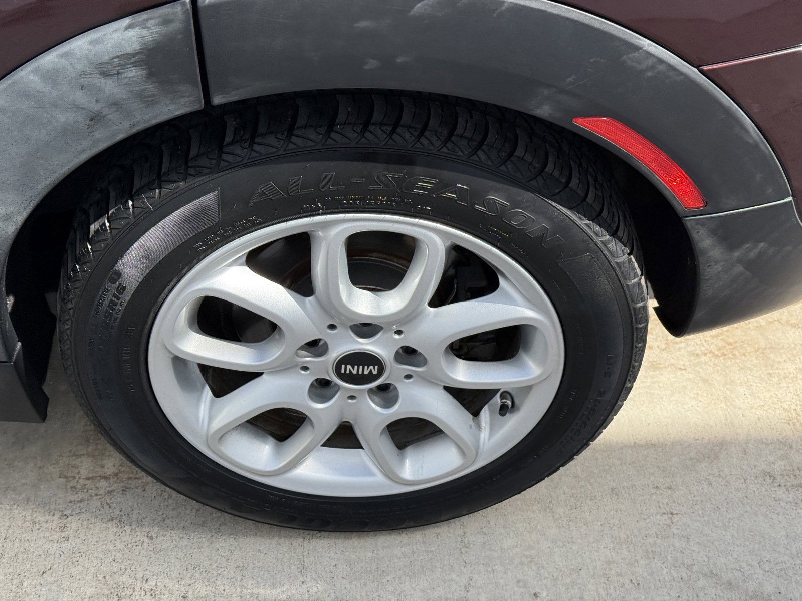 Used 2016 MINI Cooper Clubman image 14