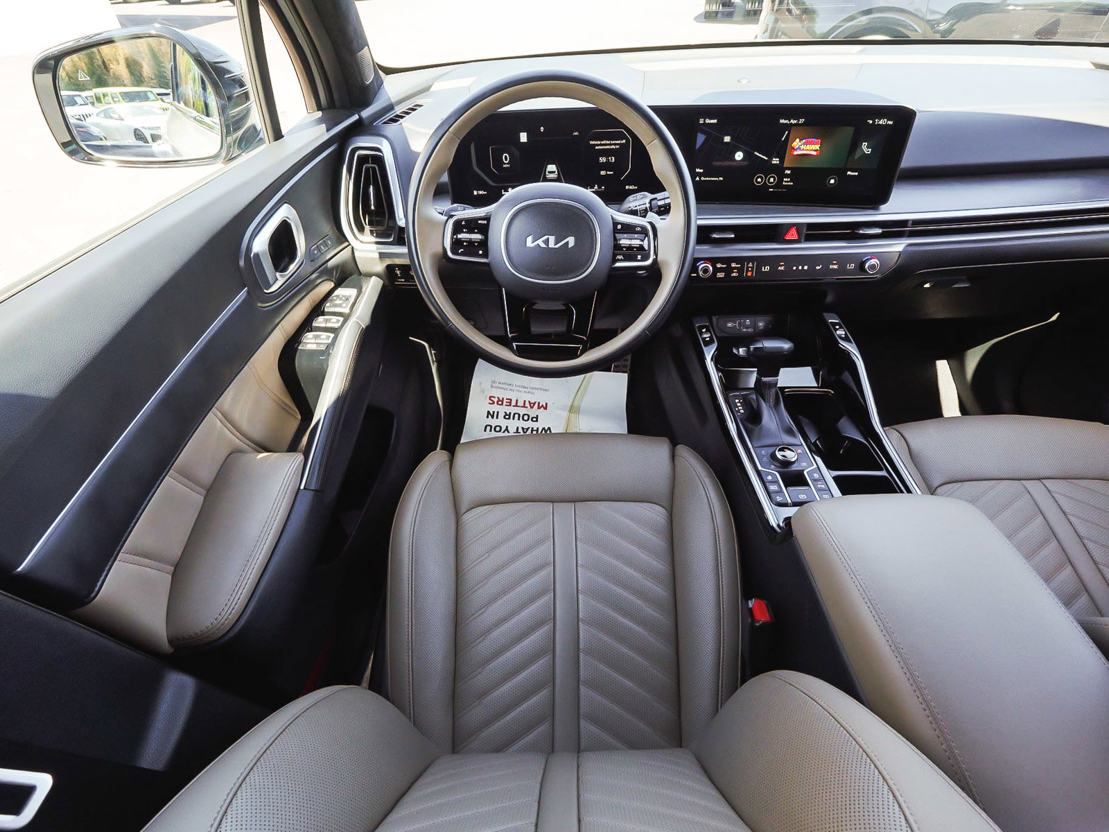 Used 2025 Kia Sorento SX Prestige w/ Olive Brown Leather Package AWD/4WD image 47