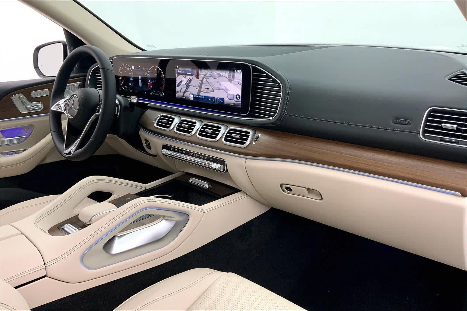 New 2026 Mercedes-Benz GLS 450 4MATIC image 12