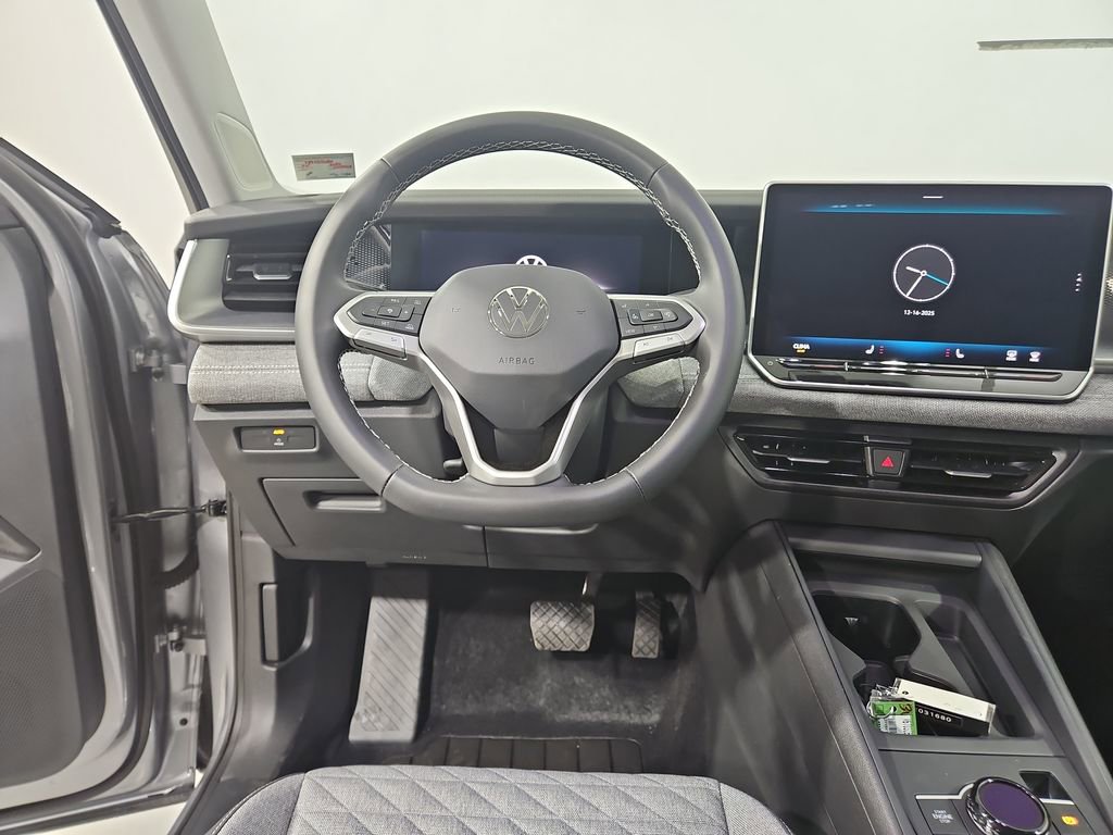 New 2026 Volkswagen Tiguan S image 13