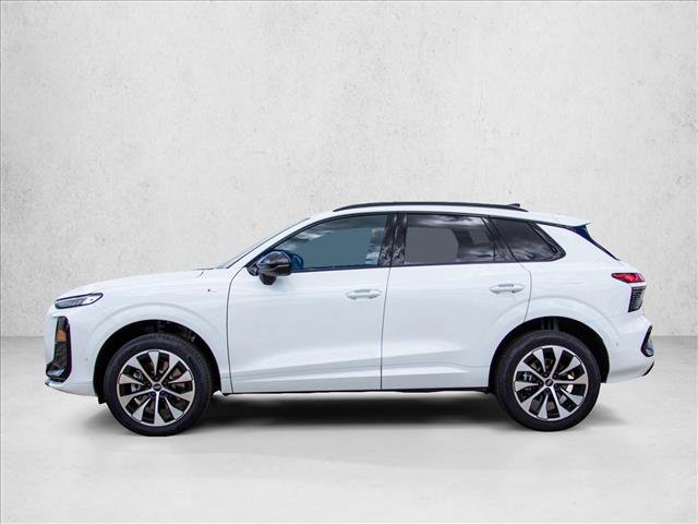 New 2026 Audi Q3 quattro 2.0T AWD/4WD image 8