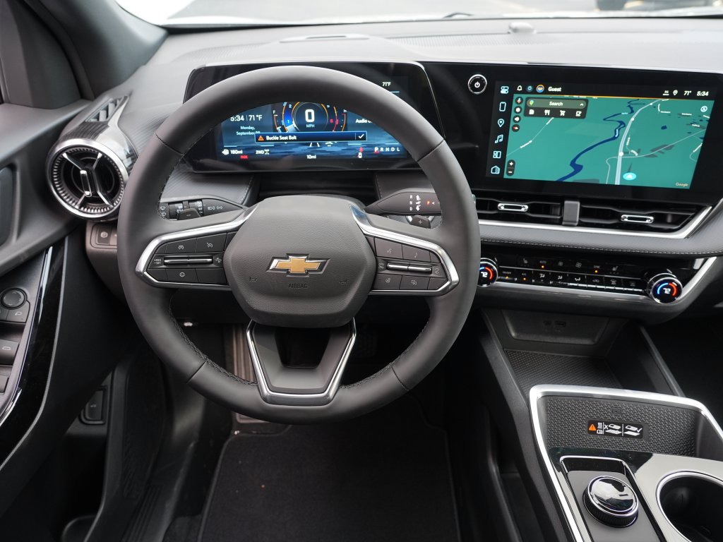 New 2027 Chevrolet Equinox LT w/ Convenience Package II AWD/4WD image 12