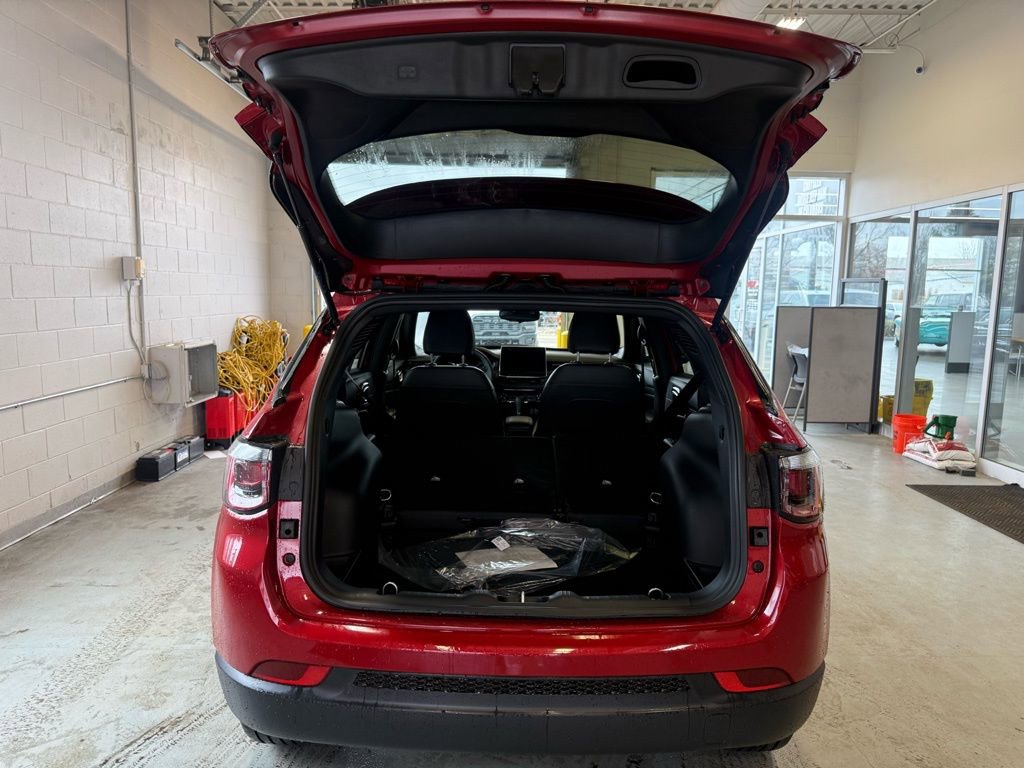 New 2026 Jeep Compass Latitude image 31