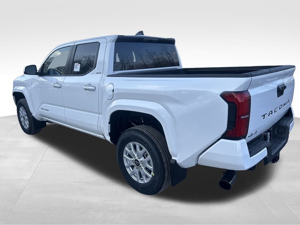 New 2026 Toyota Tacoma SR5 image 3