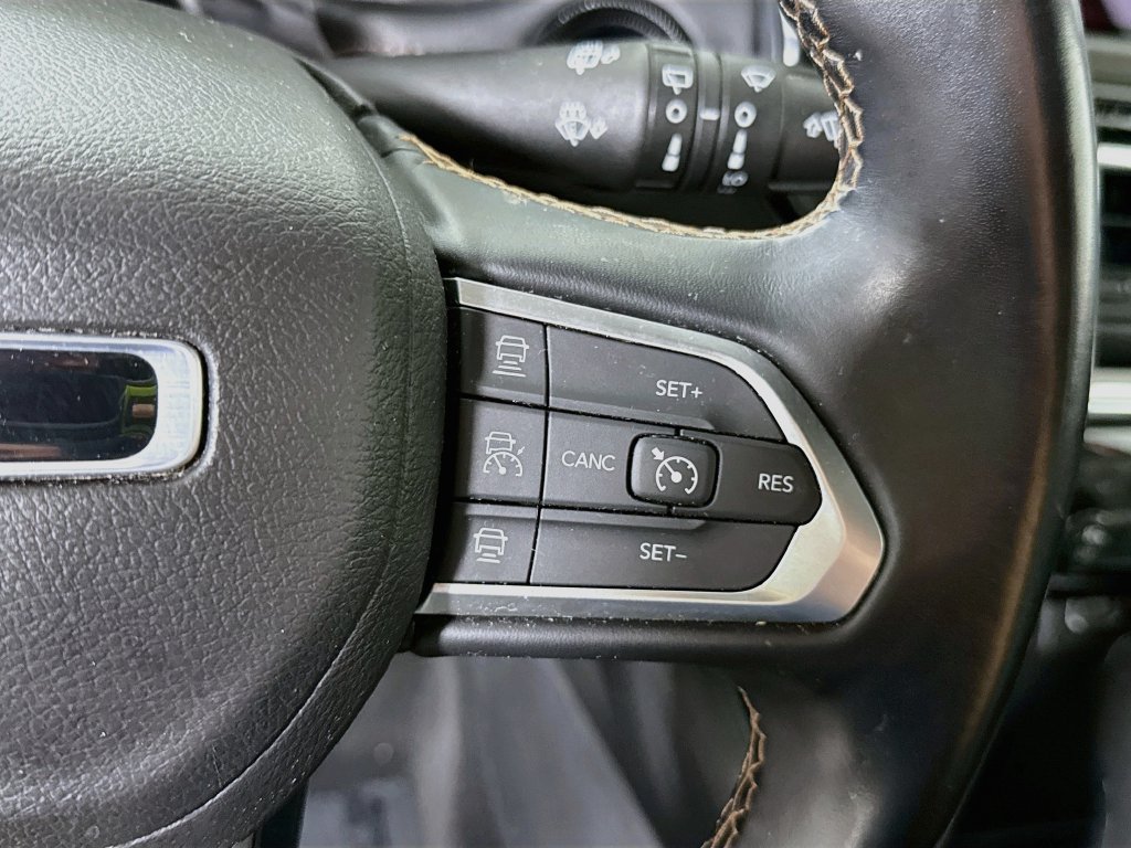 Used 2022 Jeep Compass Limited AWD/4WD image 21