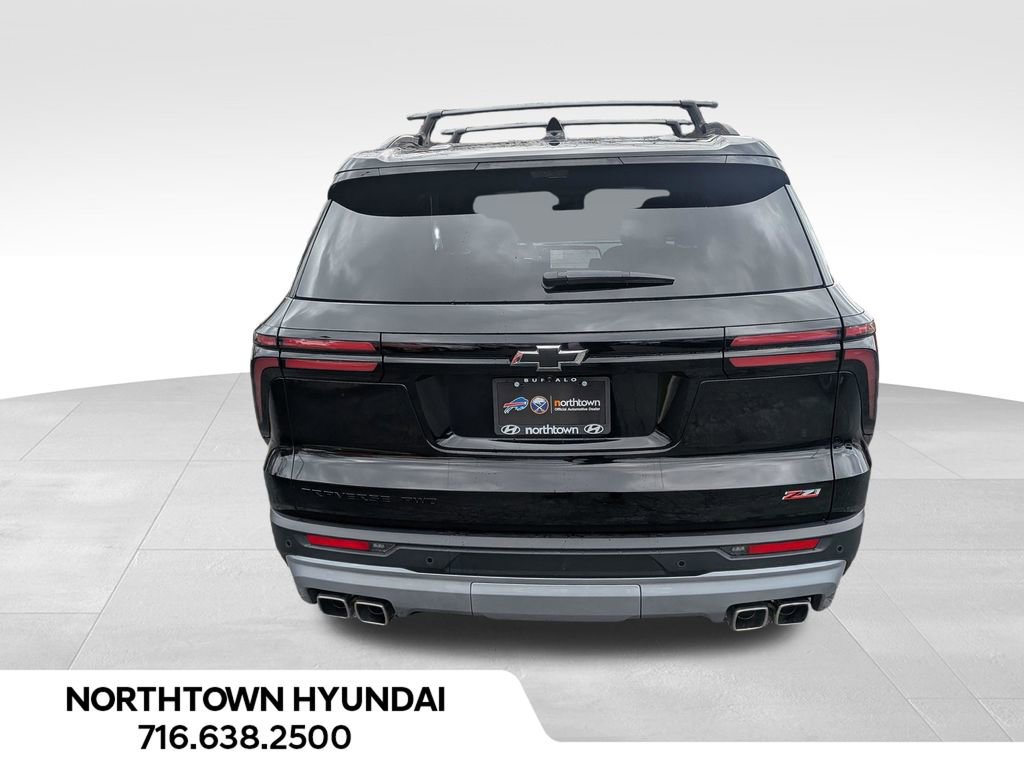 Used 2025 Chevrolet Traverse Z71 w/ Enhanced Driving Package AWD/4WD image 15