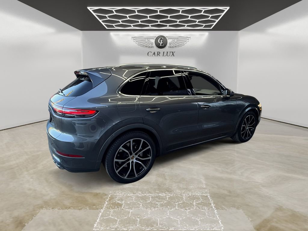 Used 2019 Porsche Cayenne Turbo AWD/4WD image 5