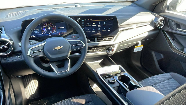 New 2027 Chevrolet Equinox LT FWD image 15