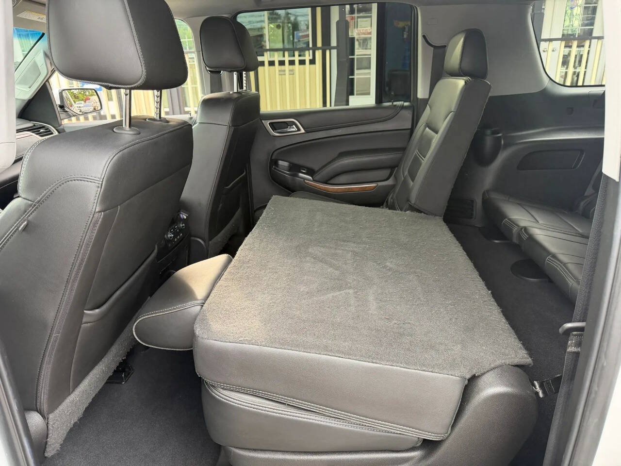 Used 2019 GMC Yukon XL Denali w/ Open Road Package AWD/4WD image 16