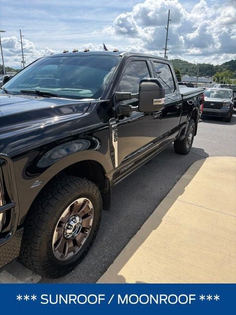 Used 2024 Ford F350 King Ranch AWD/4WD image 3