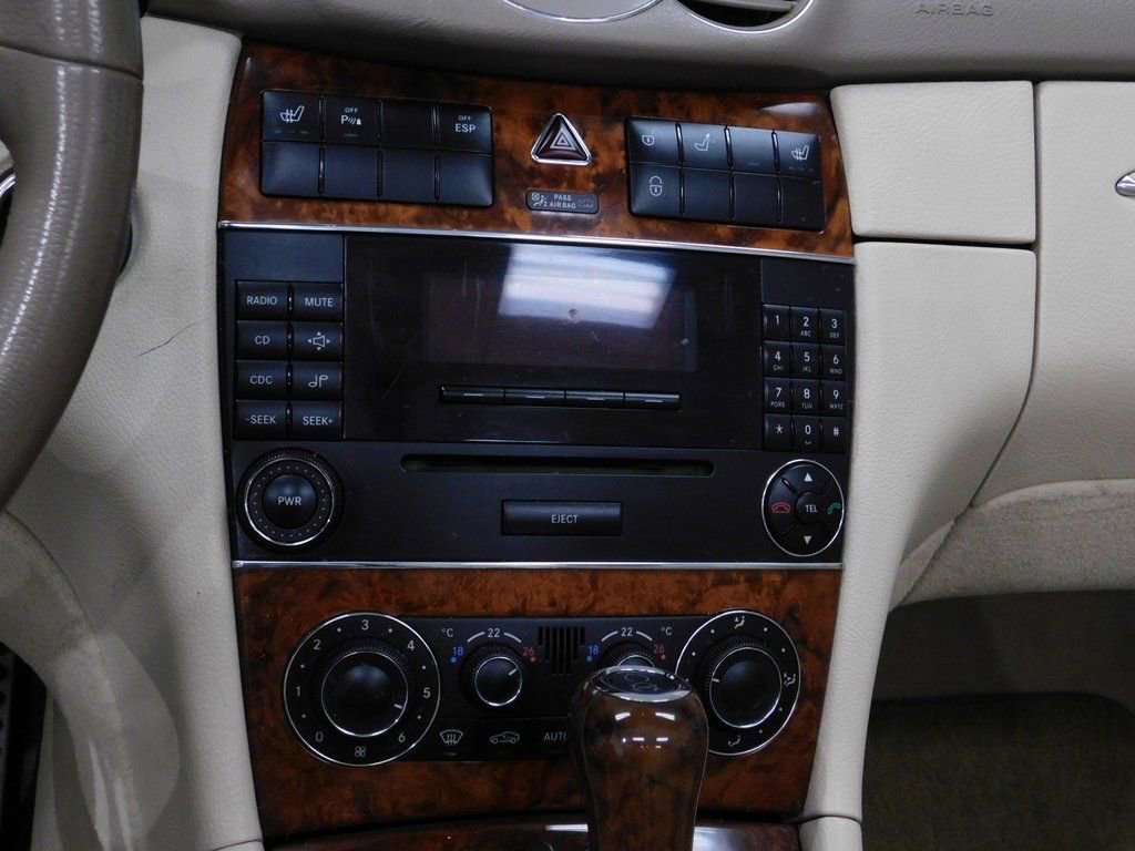 Used 2007 Mercedes-Benz CLK 350 Cabriolet image 55