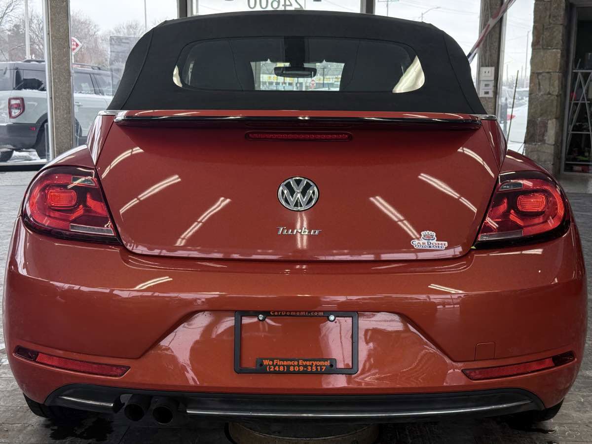 Used 2017 Volkswagen Beetle 1.8T Classic image 10