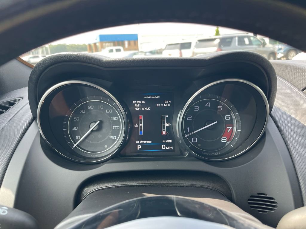 Used 2015 Jaguar F-TYPE Coupe image 22