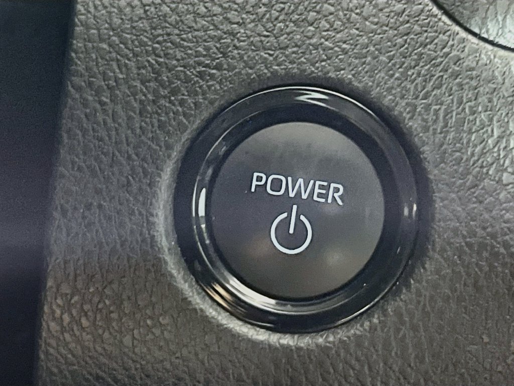 Used 2025 Toyota Camry LE FWD image 20
