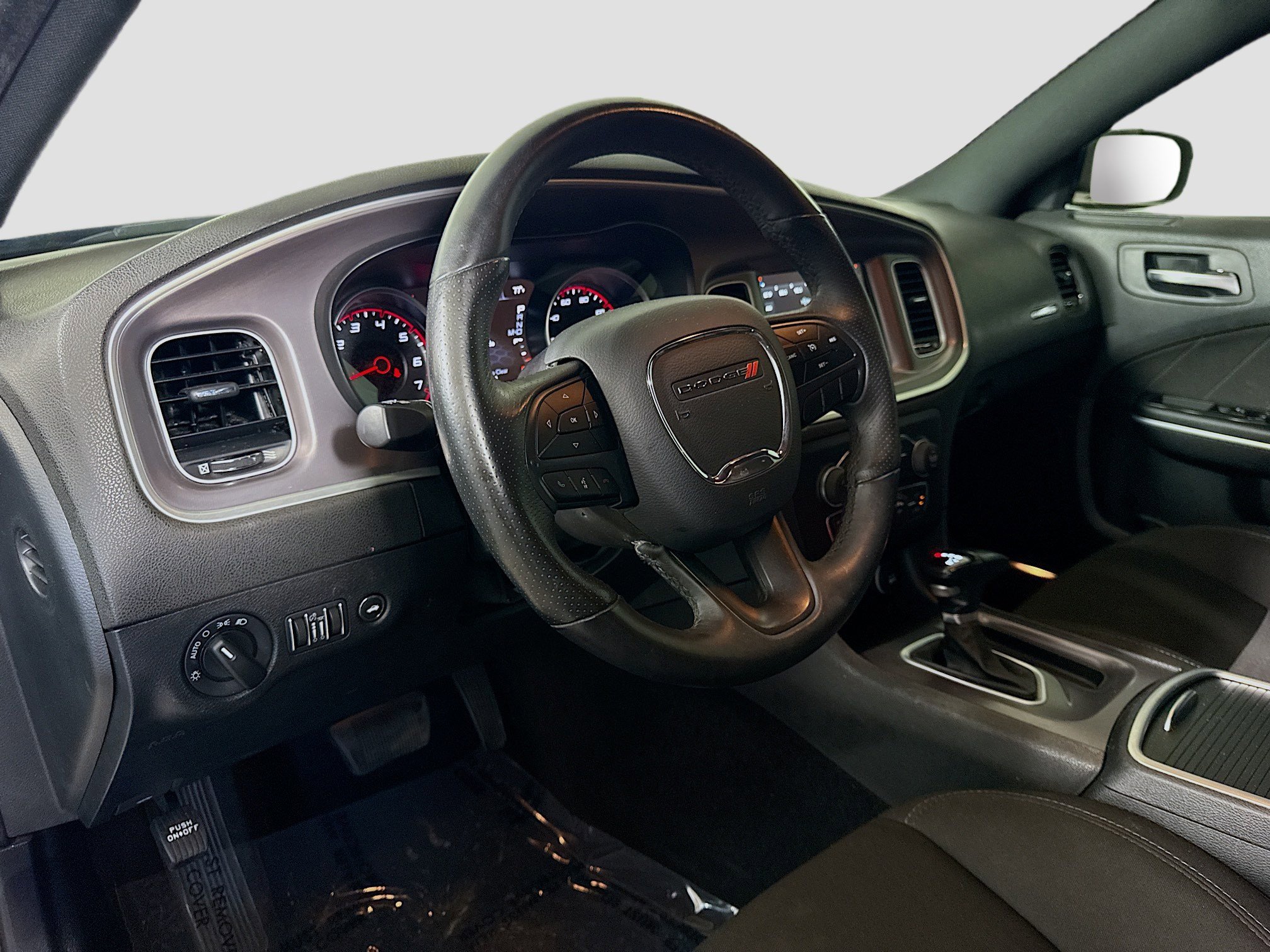 Used 2022 Dodge Charger SXT image 23