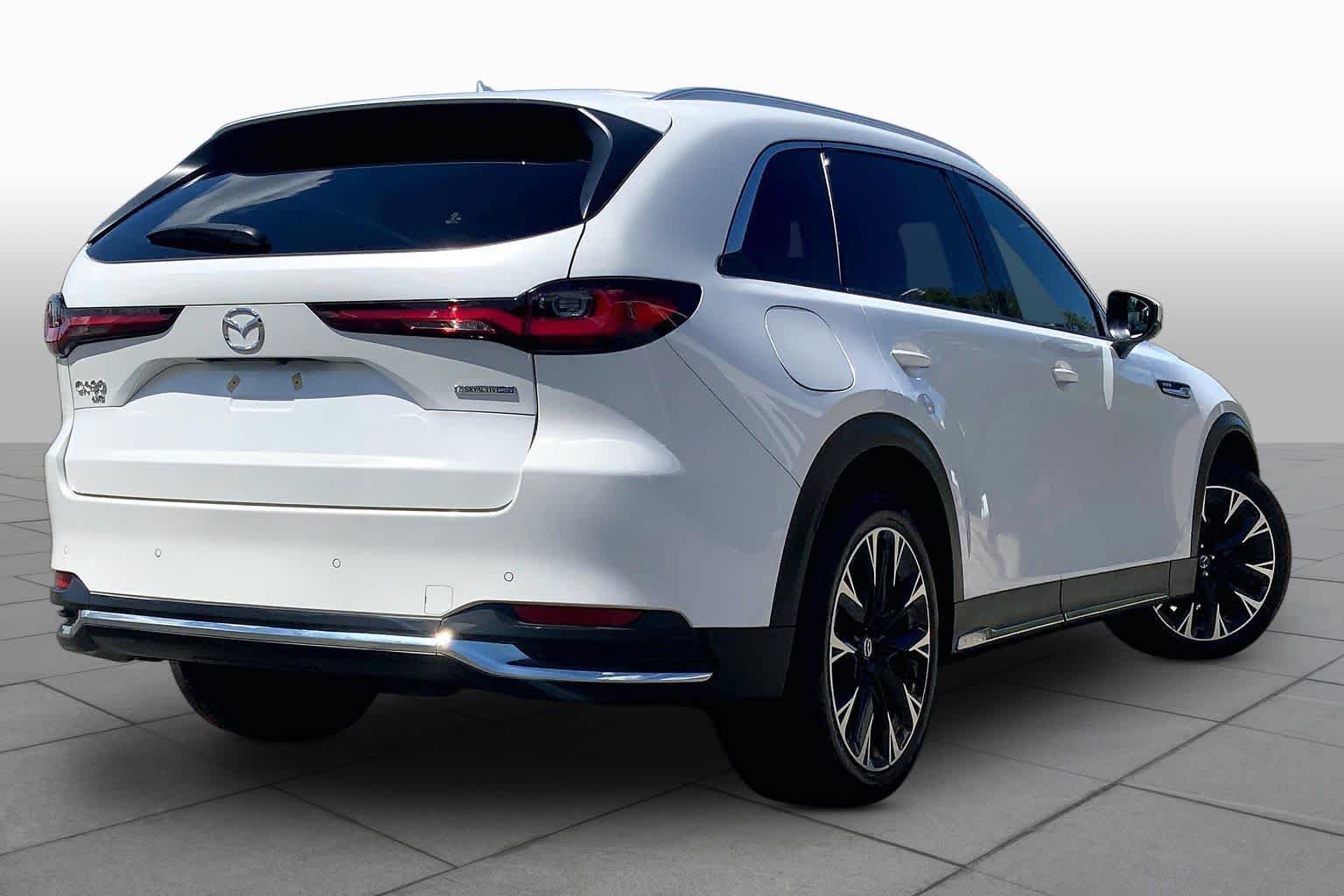 Certified 2024 MAZDA CX-90 Plug-In Hybrid w/ Premium Plus AWD/4WD image 13