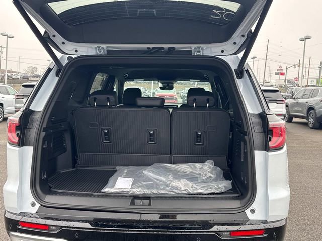 New 2026 GMC Acadia Denali w/ Super Cruise Package image 13
