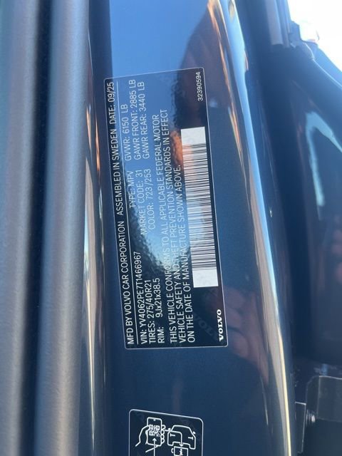 New 2026 Volvo XC90 B6 Plus w/ Protection Package Premier image 32