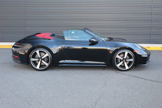 New 2026 Porsche 911 Carrera image 9