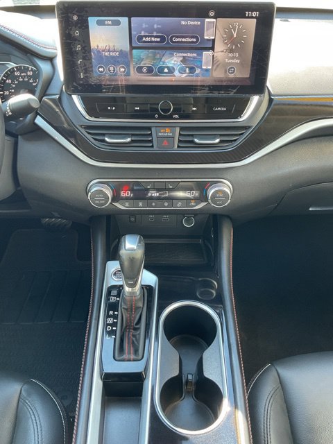 Used 2025 Nissan Altima 2.5 SR w/ SR Premium Package FWD image 25