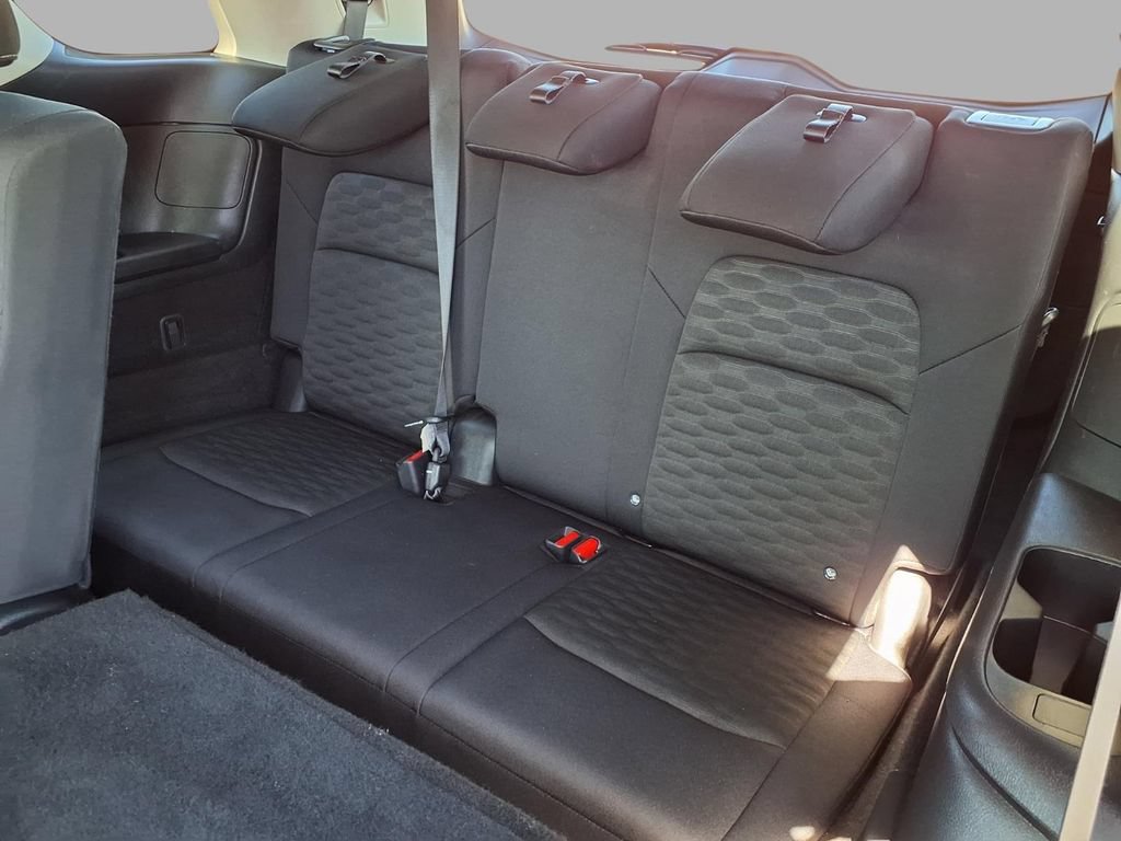 Used 2024 Nissan Pathfinder SV FWD image 26