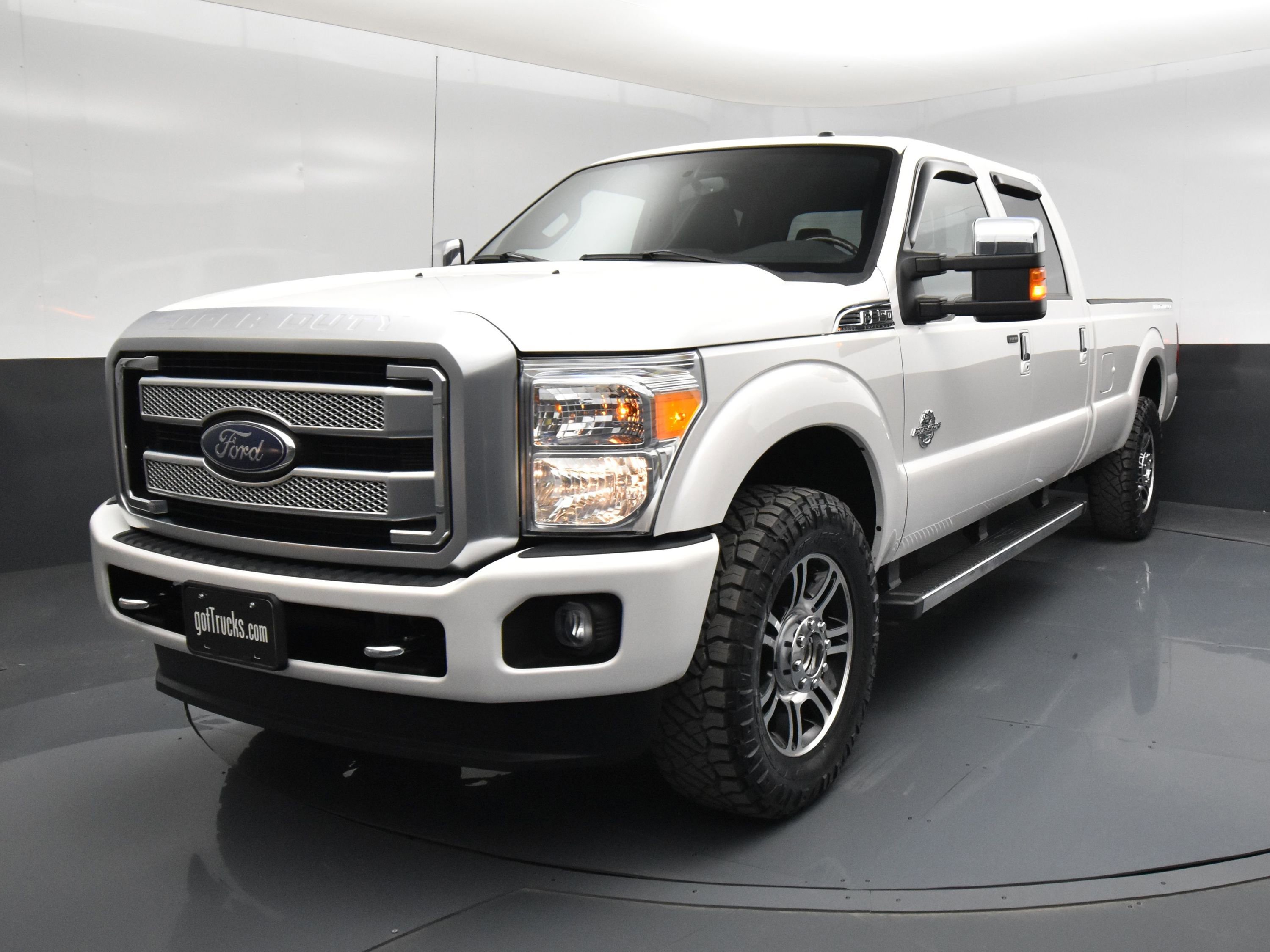 Used 2016 Ford F350 Platinum image 2