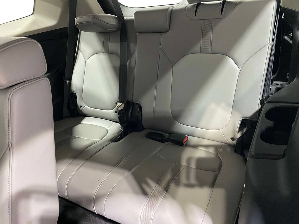 Used 2023 Honda Pilot EX-L image 13