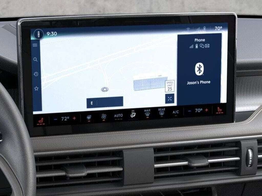 New 2026 Lincoln Corsair Premiere image 36