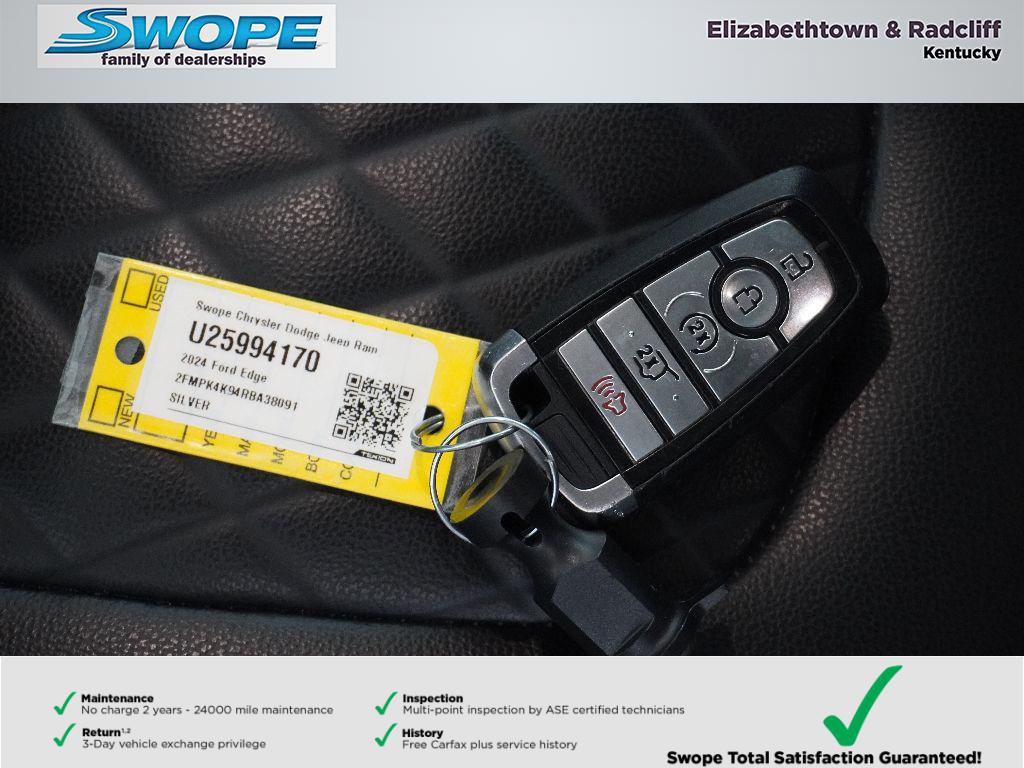 Used 2024 Ford Edge Titanium image 30