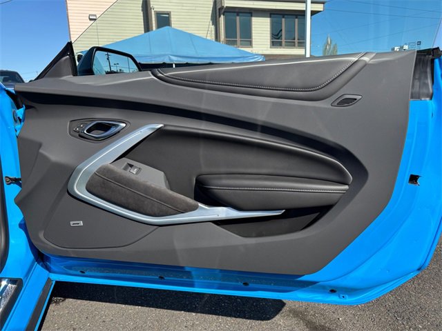 Used 2023 Chevrolet Camaro SS image 32