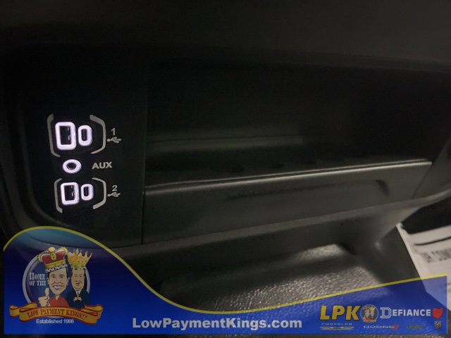 Used 2025 RAM 2500 Tradesman w/ Chrome Appearance Group image 18