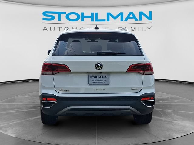 Certified 2022 Volkswagen Taos SEL w/ Panoramic Sunroof Package AWD/4WD image 6