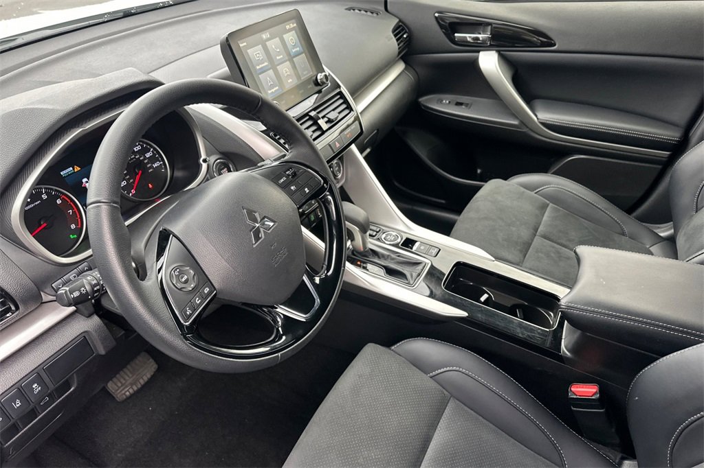 Used 2025 Mitsubishi Eclipse Cross SE image 12